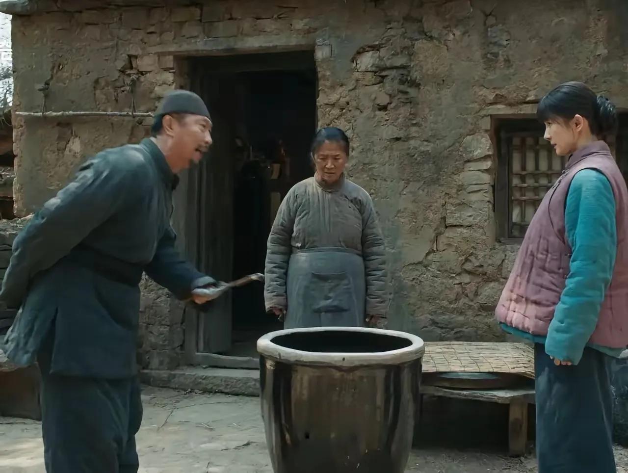 追剧《生万物》这封儿也太小气了！让老婆煮鸡蛋给绣绣吃，还打招呼只能煮一个，为的