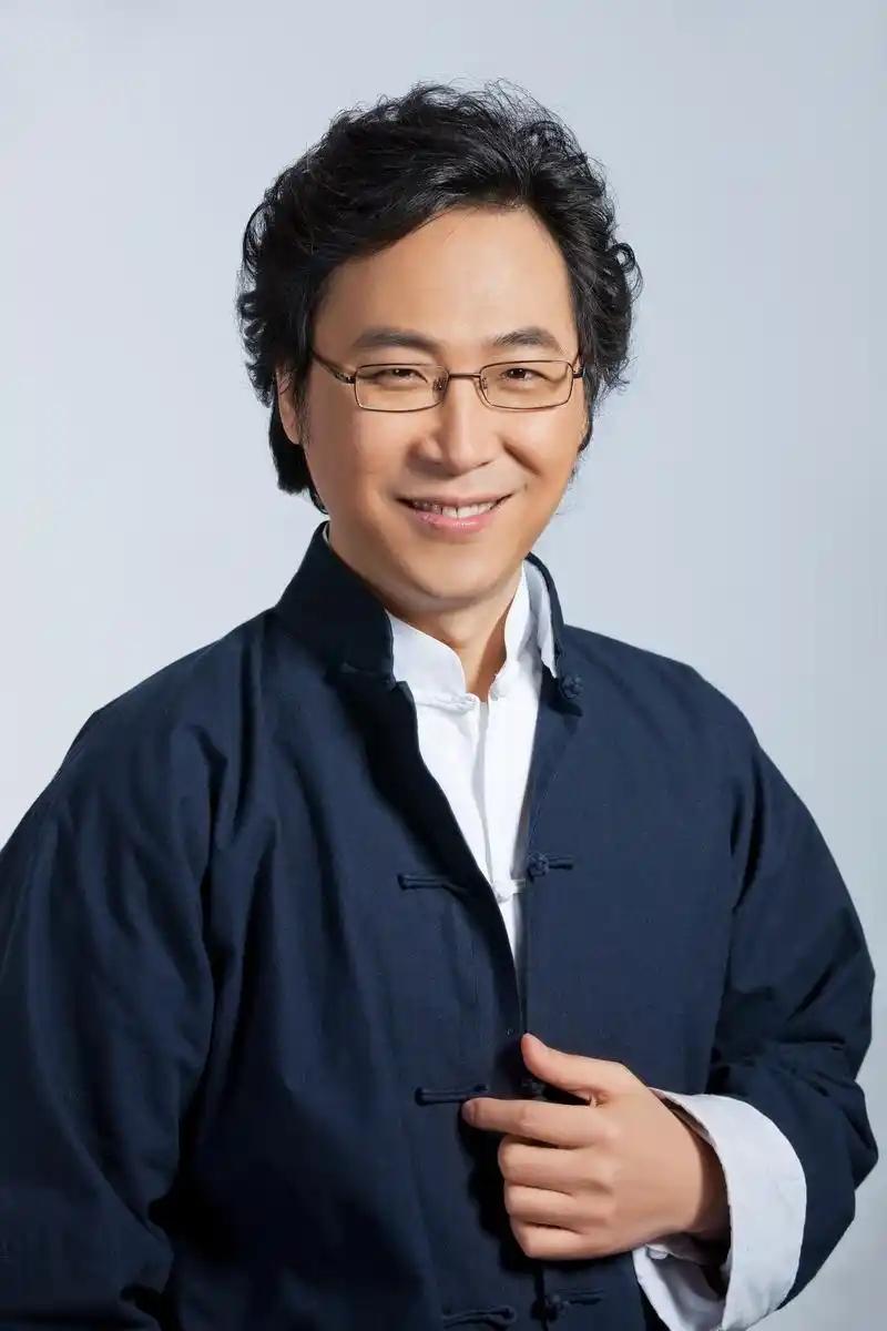 1988年，廖昌永读大学时，宿舍有人丢了钱，他们一致怀疑是廖昌永，廖昌永气不过准