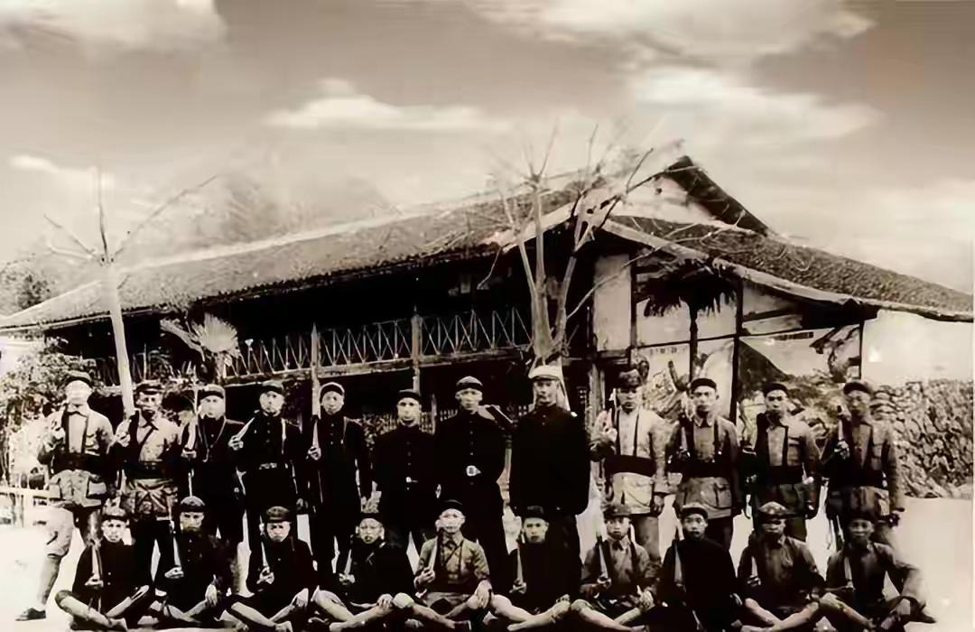 陈毅报告透露的心酸事实：粟裕在华东的孤独程度，远超我们想象。说起这事，得先掰