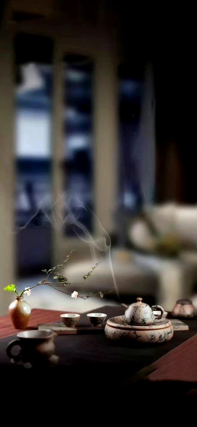 “一位高僧说：“有钱就是有灾，有权就是有祸，有势就是有苦。当你越来越了解因果，越