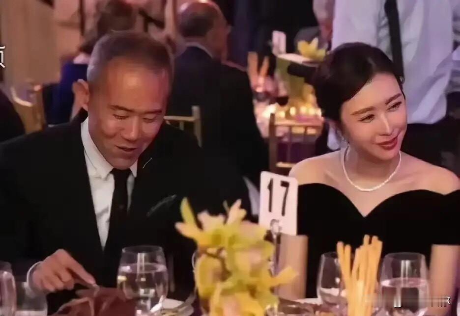 我不相信王石会有财务危机，1988年万科股改时，职工应得的股份中有10%可量化到