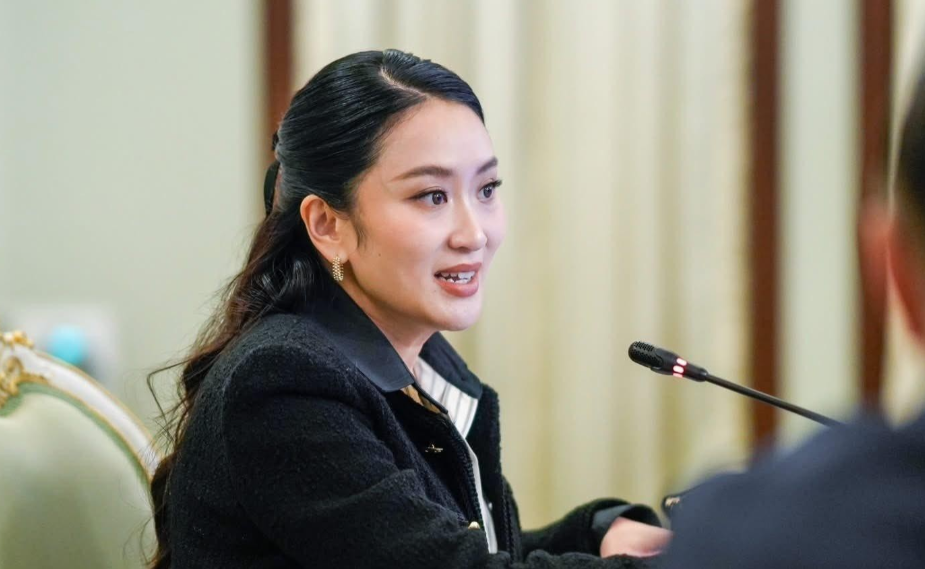 就在刚刚泰国总理佩通坦突然宣布2025年8月29日，泰国总理佩通坦突然宣布