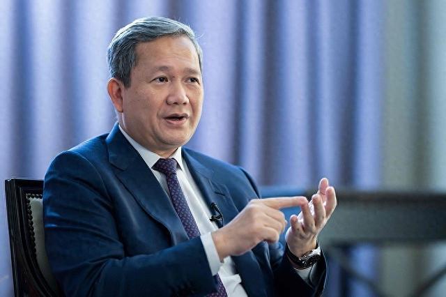 柬埔寨首相洪玛奈和泰国总理阿努廷，前后脚到了中国。 7月15日下午，洪玛奈率