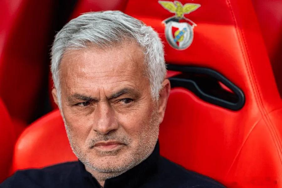 穆里尼奥已100%准备好重返皇马，个人条款不是问题皇马穆里尼奥据报道，经纪人豪