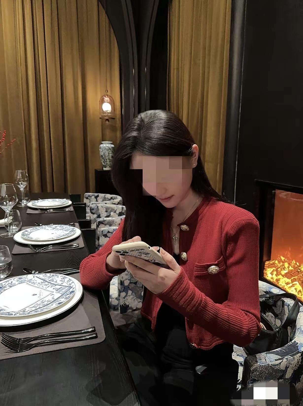 28岁女子相亲主动拉着男方下馆子，大手一挥点7个菜，菜刚落单就轻飘飘一句