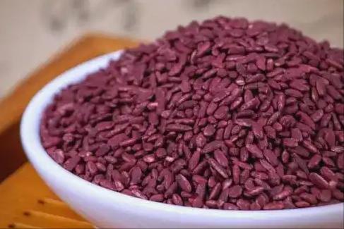 医生强调:一旦吃上他汀药,这3种保健品就别碰了!很多人还在吃 近年来,随着