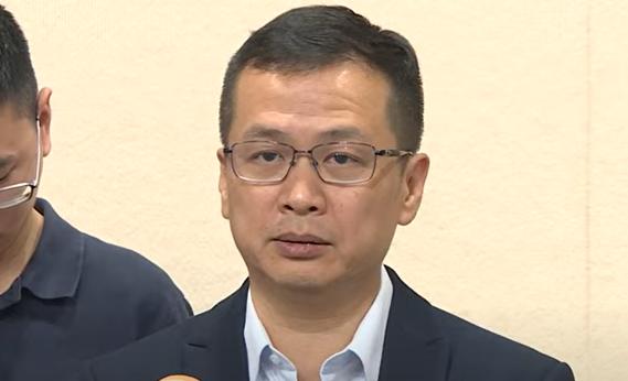 小红书遭封一年！罗智强预言：下个是抖音和淘宝针对“小红书”遭台当局禁用，国民