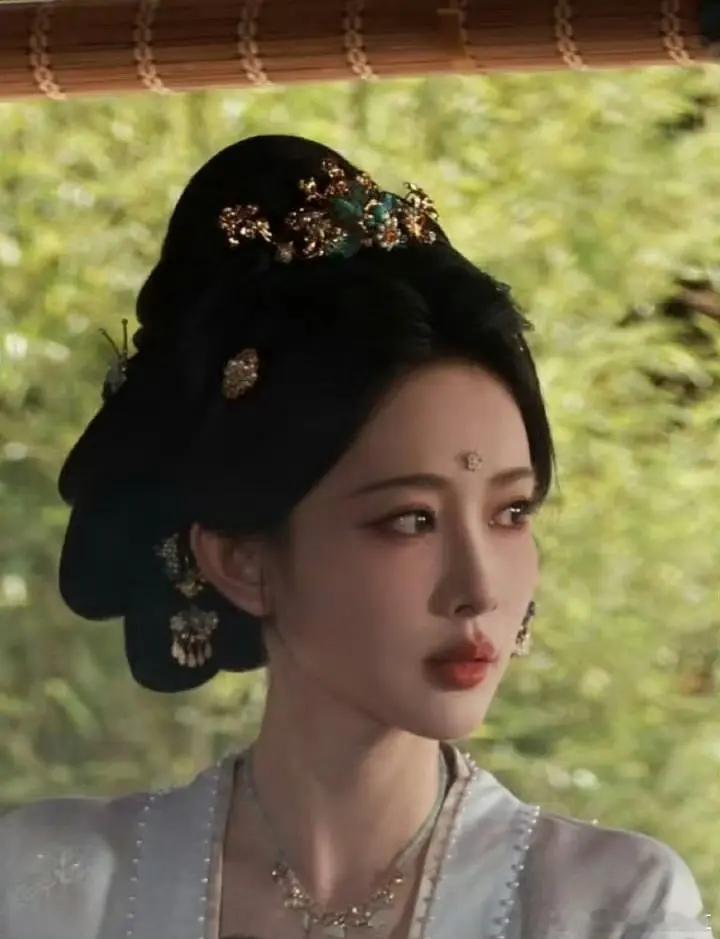 孟子义、李昀锐《尚公主》饭拍路透​​​