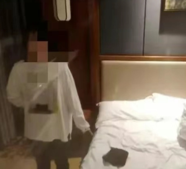 “赔了夫人又折兵！”上海，男子借女网友1000元，要账时，女子提出肉偿，双方发生