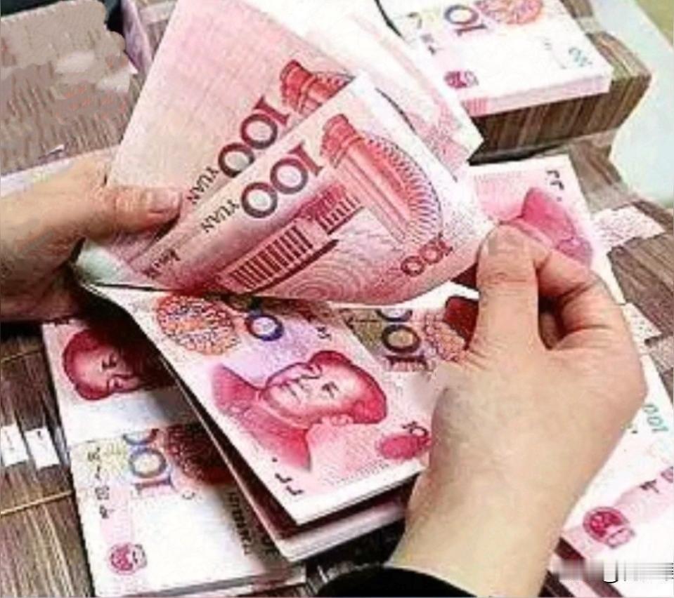 为什么人民币会不断升值？因为国内要化债，对冲房地产压力，为经济复苏创造宽松环境，