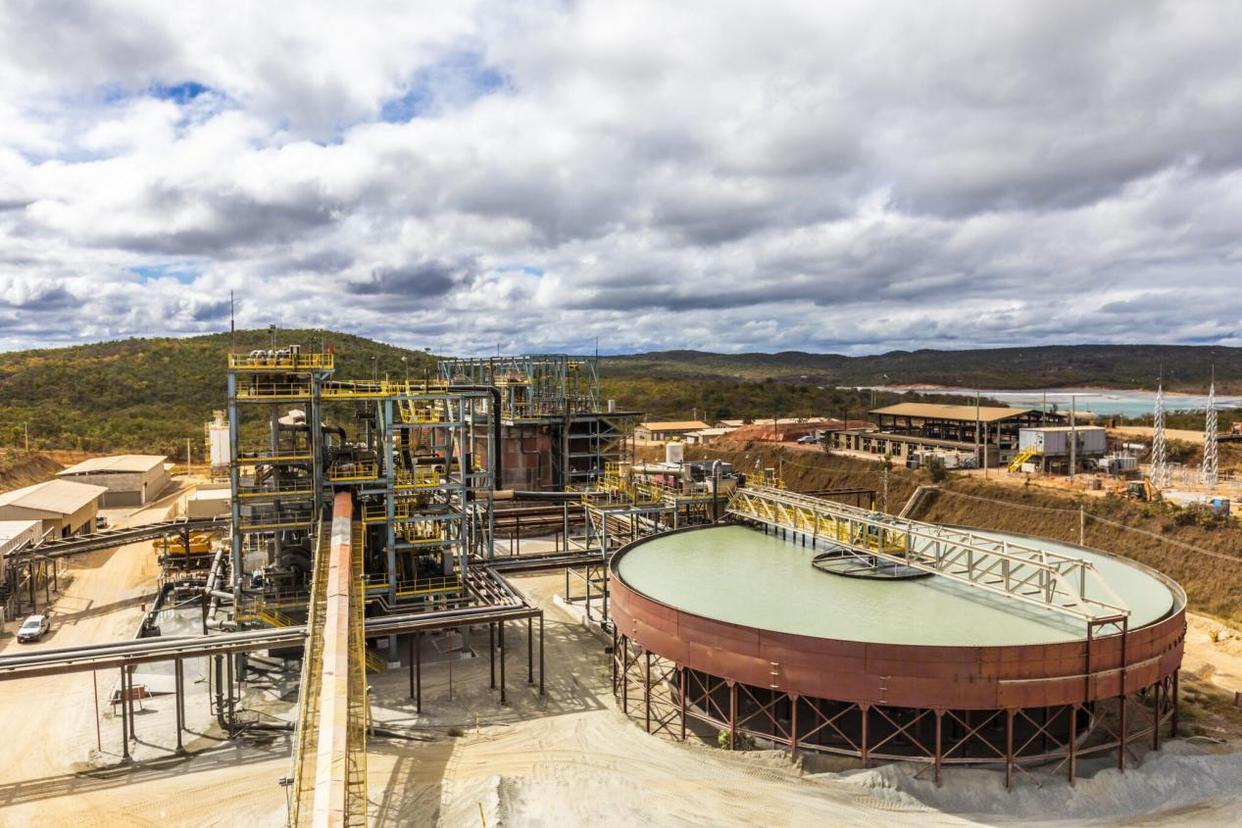 河南深山走出的全球矿王：坐拥千亿身家，手握全球铜钴命脉，他如何从无名小矿逆袭为隐