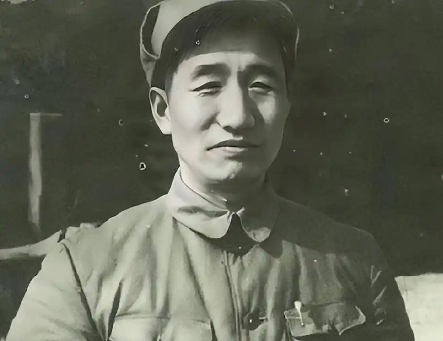 很多人讲徐向前元帅打阎锡山，总喜欢过度神话。其实这不是在捧他，而是对历史、对其本