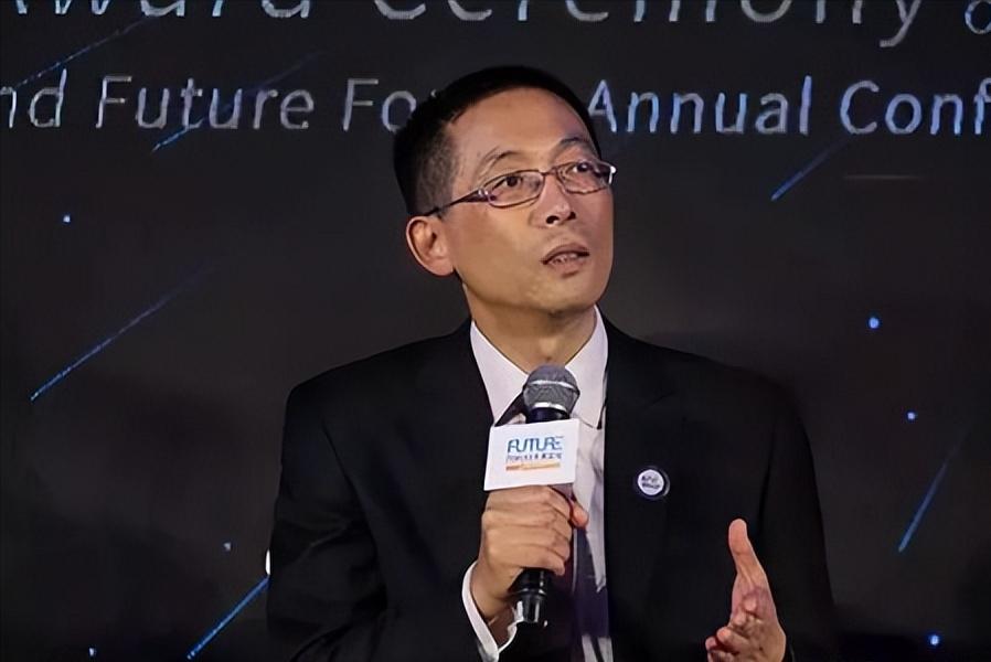 中国科学院院士”施一公再次抛出惊人言论：“清华70%至80%的高考状元去哪儿了