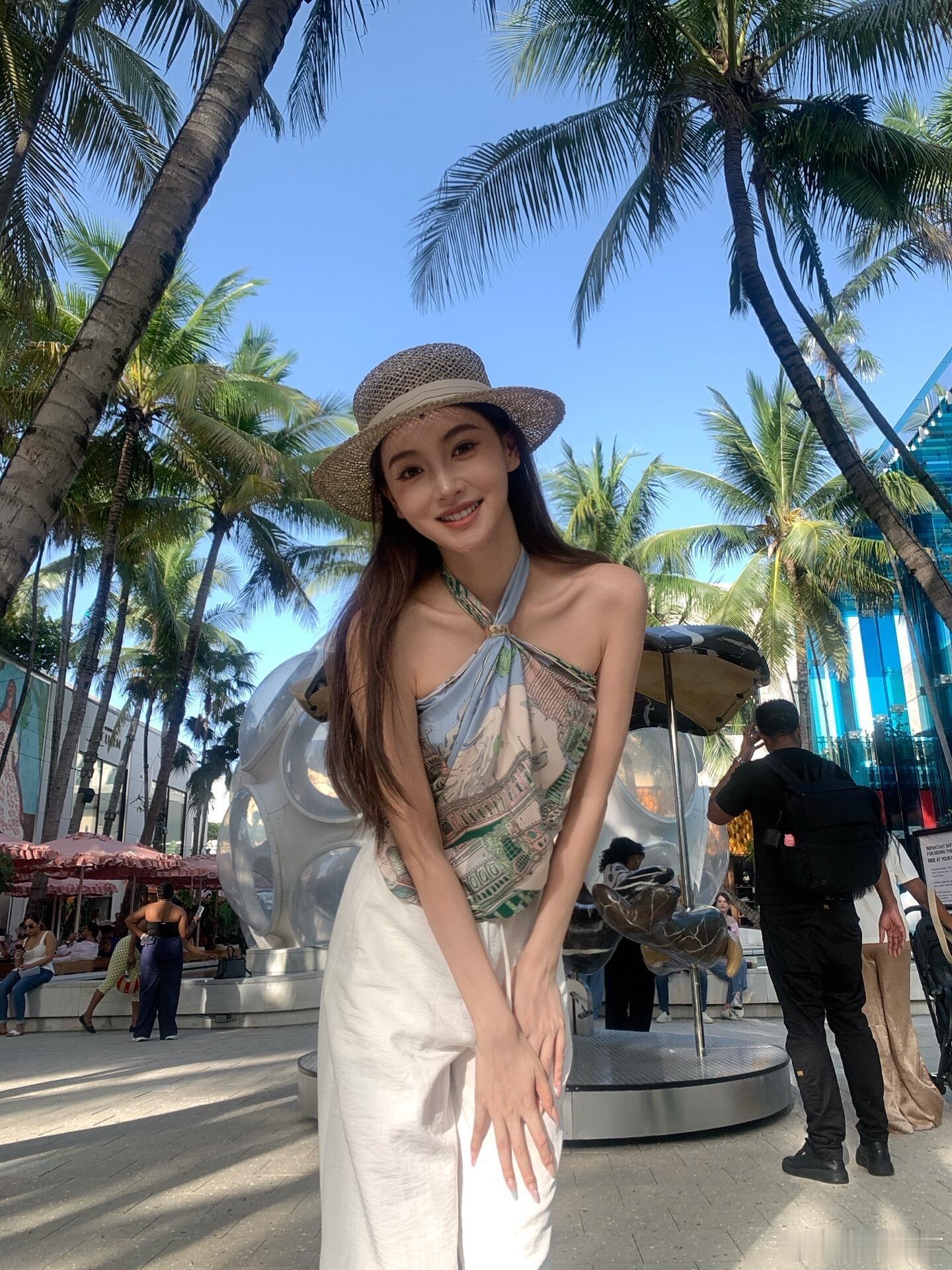 金佳悦迈阿密海边度假🌴