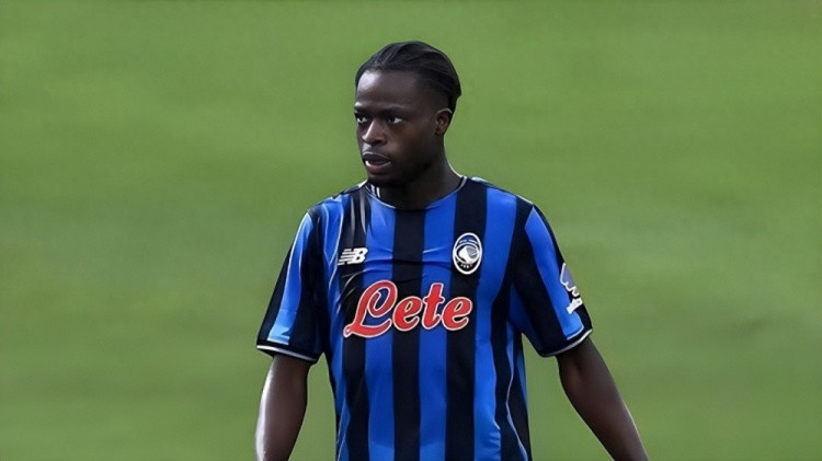 苏莱马纳: 尤里奇是完美教练 对尤文进球后空翻? 我曾学过体操