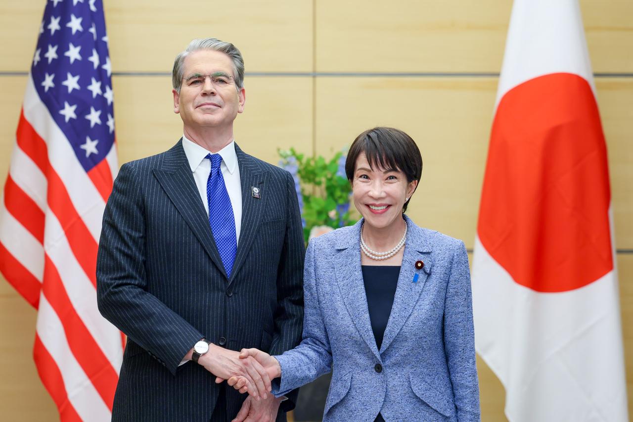 日本首相高市早苗今晚（5月12日晚）写道：“今天，我会见了正在访日的美国财政部长