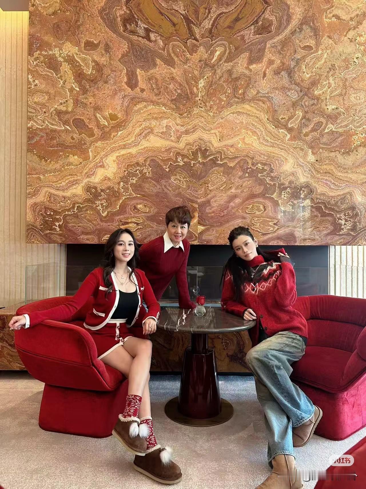 奚梦瑶真的命太好了不仅嫁进豪门，老公是恋爱脑，还没有婆媳矛盾，和大姑姐小姑子关