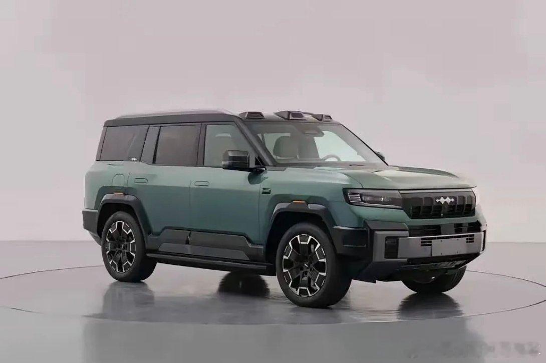 新款方程豹豹8申报信息披露，换装46.7kWh电池，预计兼容闪充技术，WLTC续