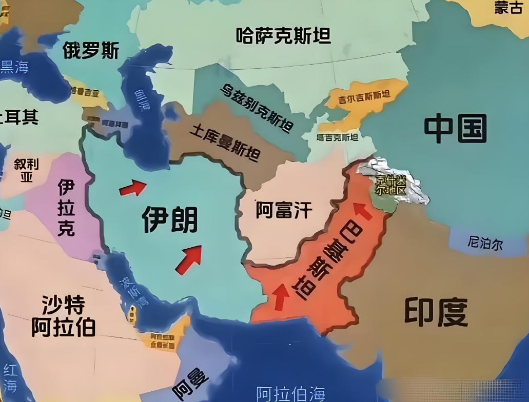 巴基斯坦和沙特军事结盟，伊朗和印度的大国梦彻底破碎。由于巴基斯坦的背后站着强