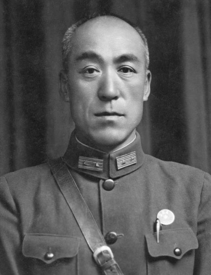 1942年11月，蒋介石密令第一战区长官蒋鼎文除掉赵寿山，蒋鼎文对亲信说：“这种