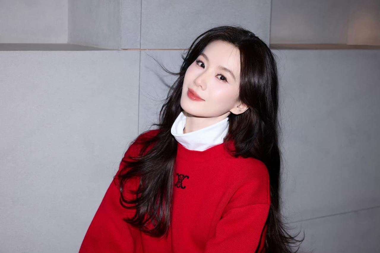 诗诗简单的款式穿出高级感，太漂亮了😘刘诗诗