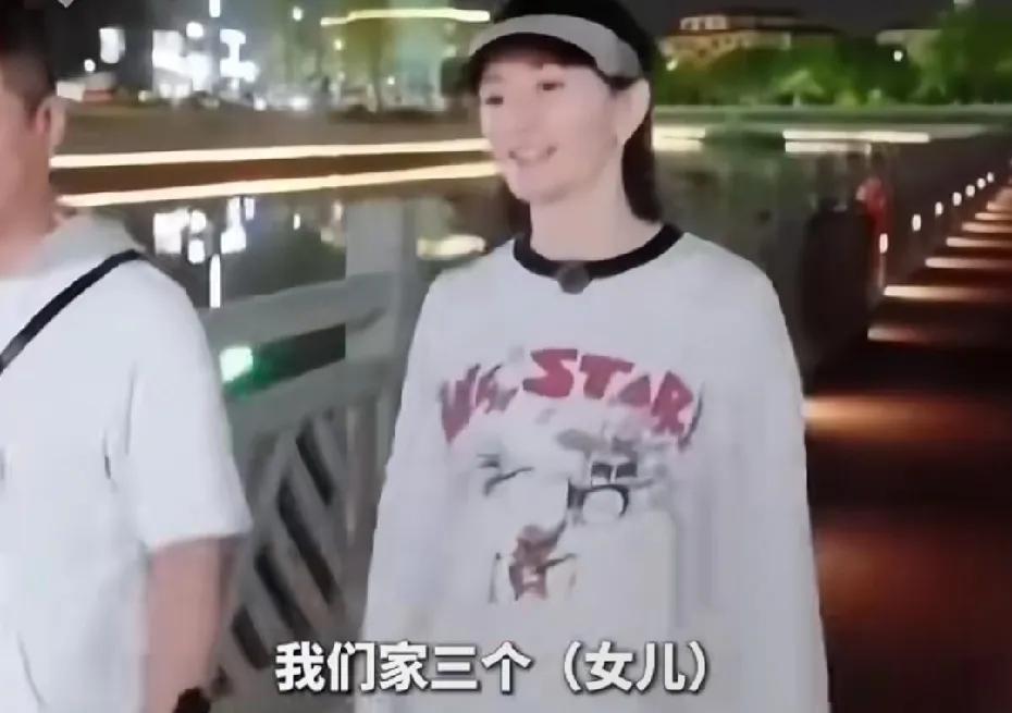 谢娜谈对三个女儿的教育真是一针见血谢娜之前在节目里聊过育儿的事儿，说自家三个孩