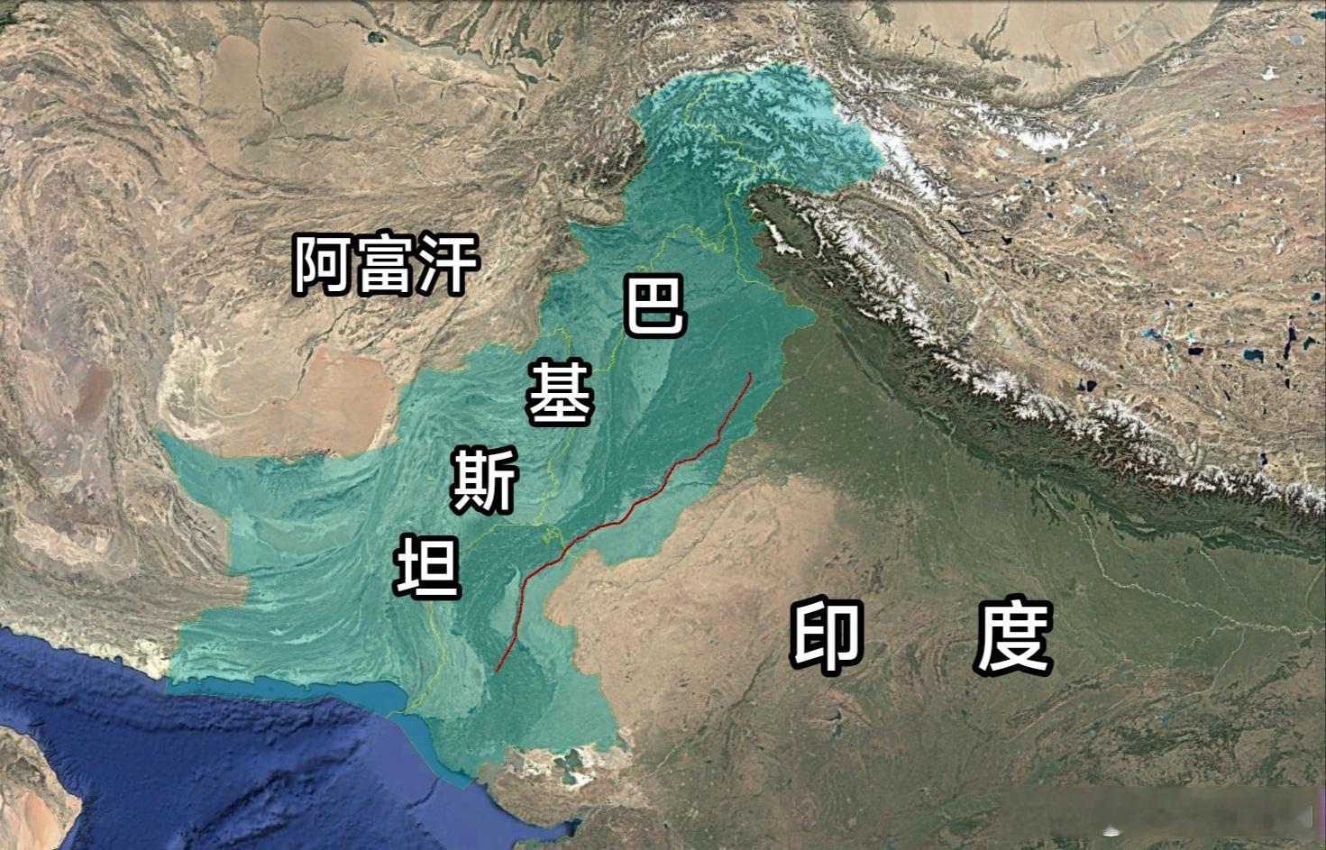 巴基斯坦防长称，该国已做好在东西两线同时作战的准备。