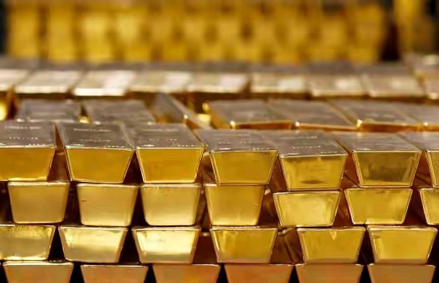 美联储仓库里的实物黄金很大概率已经少于各国存放在他们仓库里的账面数量……因为在俄