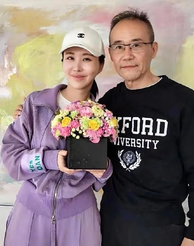 冯仑一个神操作，把田朴珺“推”给了王石，本是解闷，谁知王石竟动了真情。这哪是爱