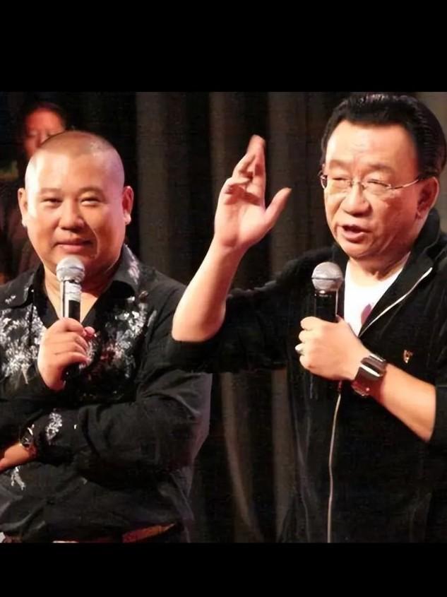 相声世家侯耀华又给德云社上了一课！刚刚侯耀华发视频表示:现在大家看到的很多所谓的