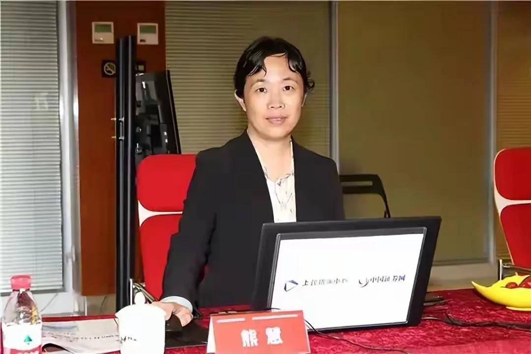 [点赞]博士姐弟造癌症假报告，靠基因检测敛财20亿，终于被一锅端！复旦博士掌舵