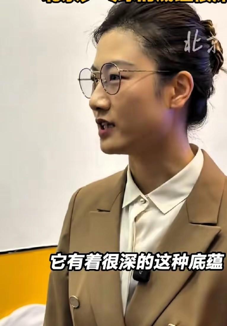 当年的小姑娘一个个都长大了，退役之后继续为国家做贡献，为她们点赞！丁宁任职北京市