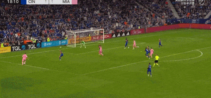 美职联季后赛1/4决赛半场战报：梅西头球轰生涯第896球，西尔维蒂助攻，迈阿密1