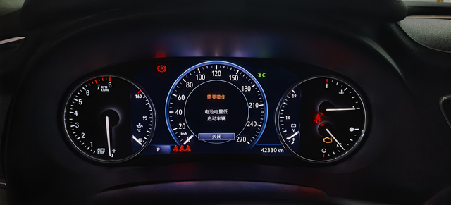 22款君越电瓶确实不耐用上一块电瓶是去年6月30日，今天6月20日，索赔的这