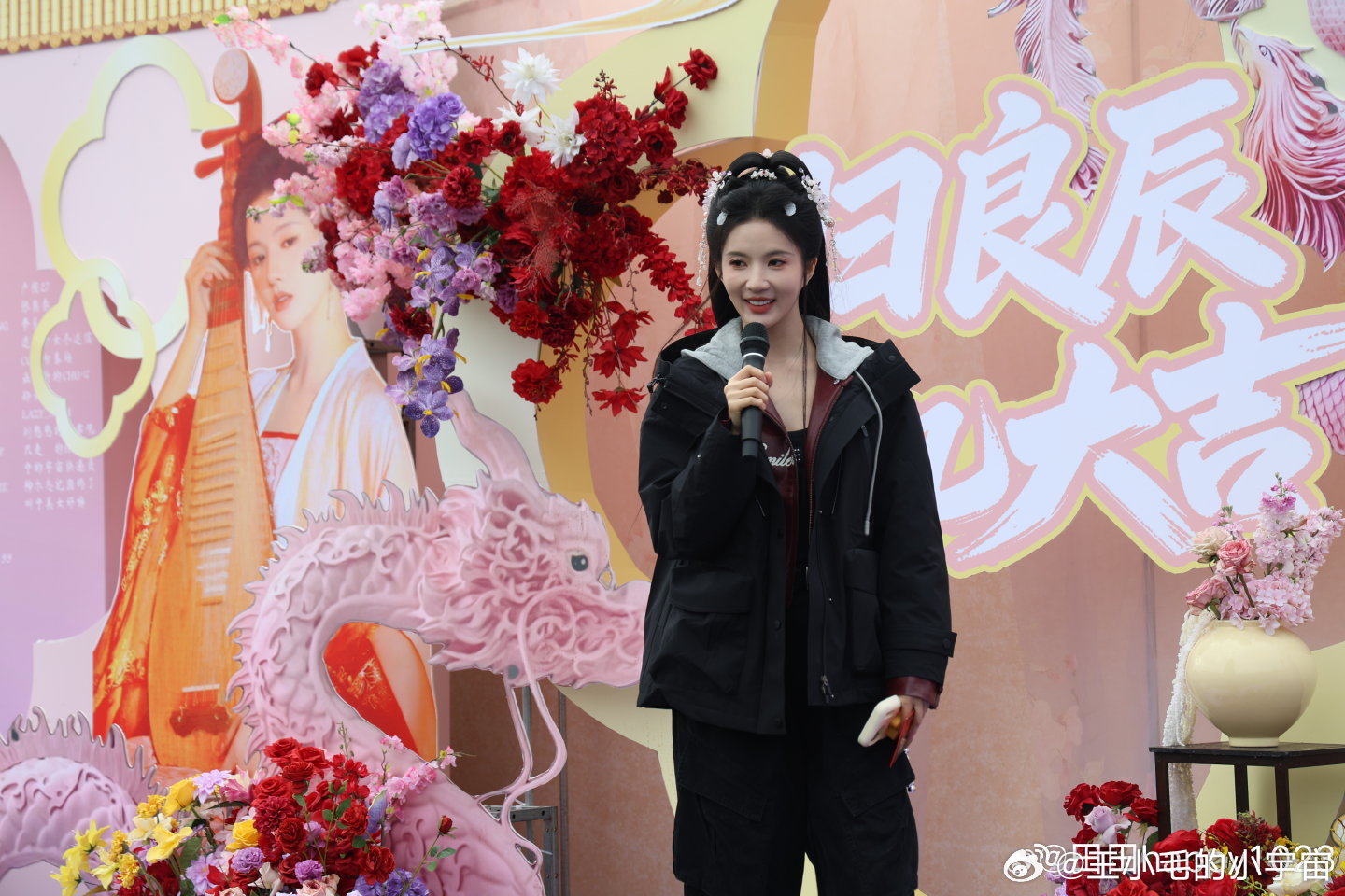 刘些宁又回横店当公主了一整个被刘些宁的公主气质拿捏住👸每次古装亮相都惊艳十