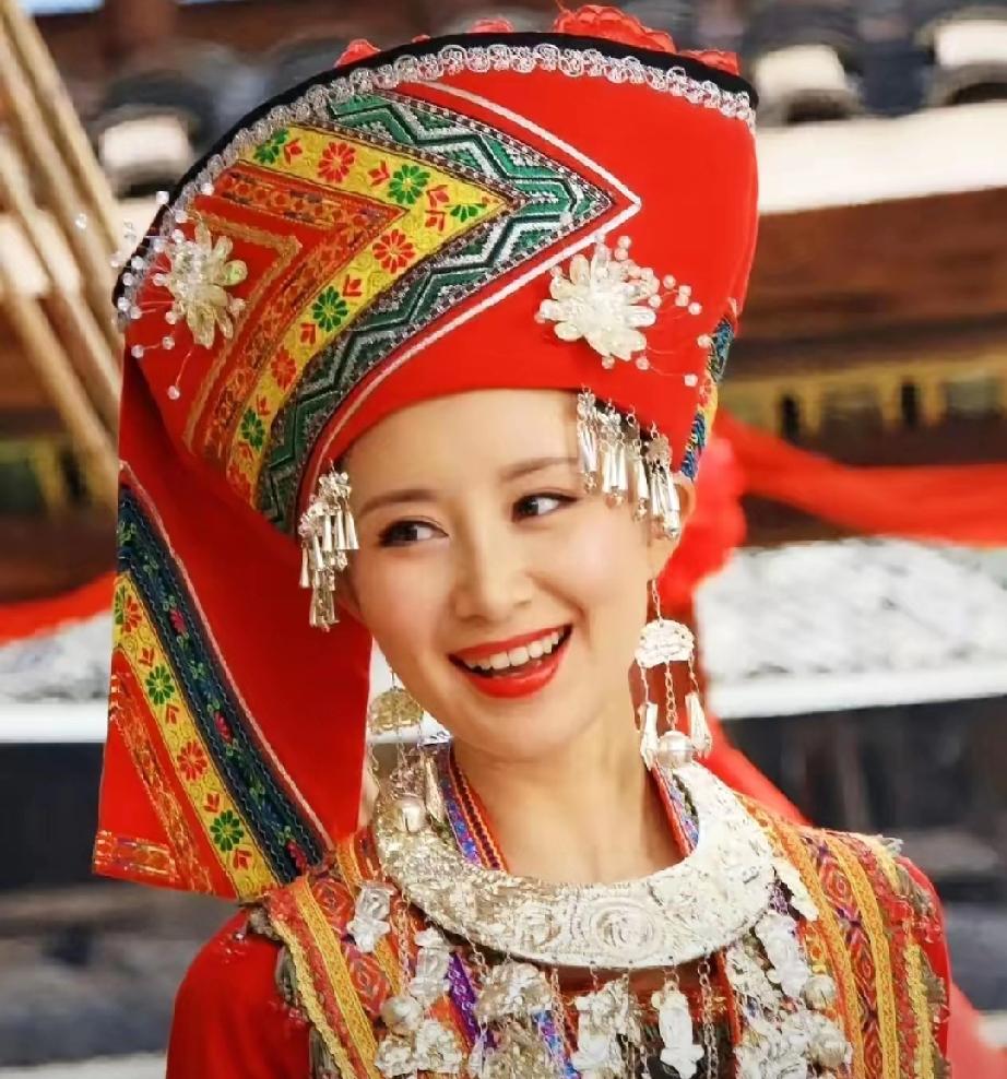 苦等16年！舒畅版《刘三姐》悄悄上线，23岁灵气封神却被埋没