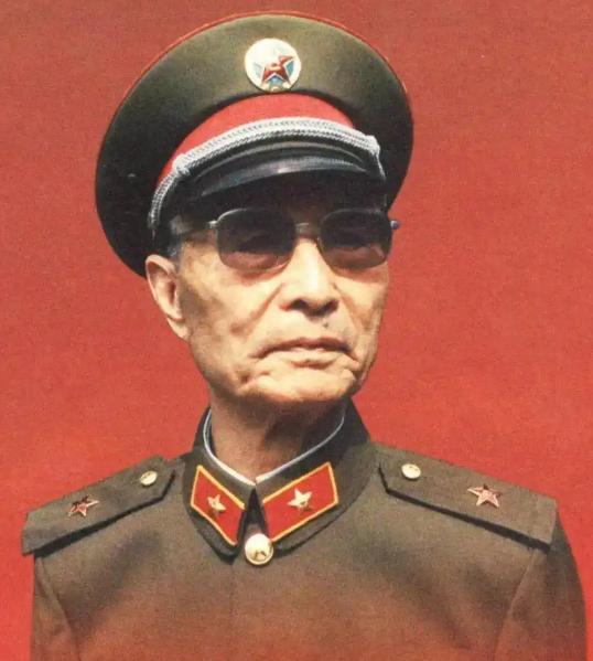 1960年张震请张爱萍吃饭，得知许世友也来，张爱萍：是时候做个了结。1955
