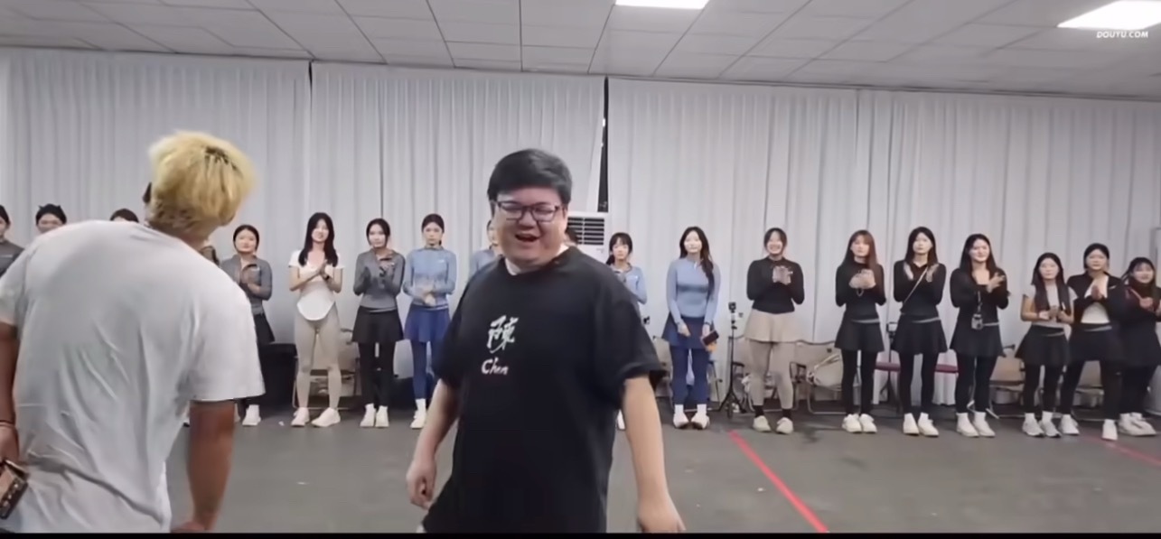 菜哥：换一批！[doge]dota2​​​