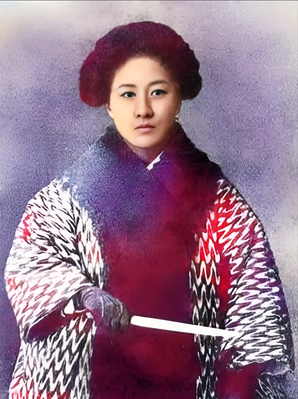 1907年，秋瑾被捕后，上司命令县令李钟岳搜查秋瑾居所！然而，李忠岳到达居所后，