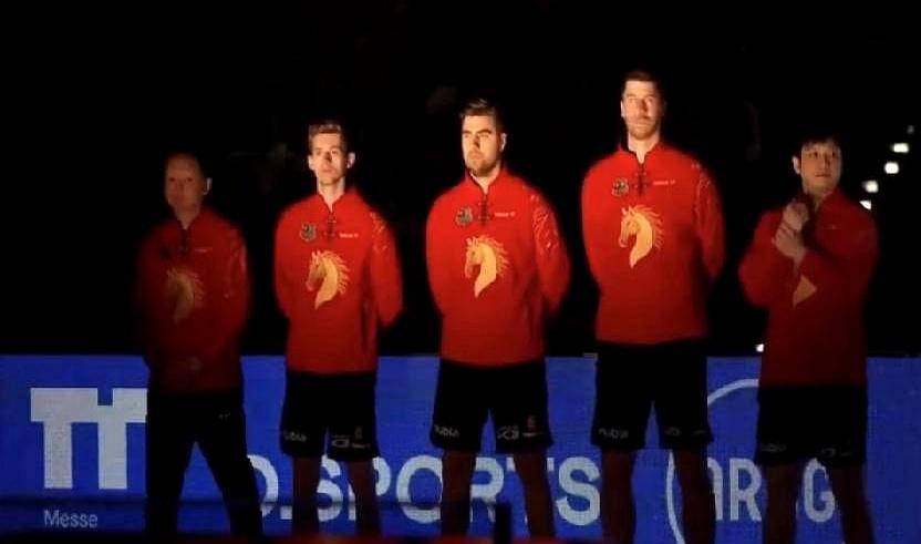 除夕前夜，樊振东在德国输了球，但接下来发生的一幕，让所有人都没想到。他的德