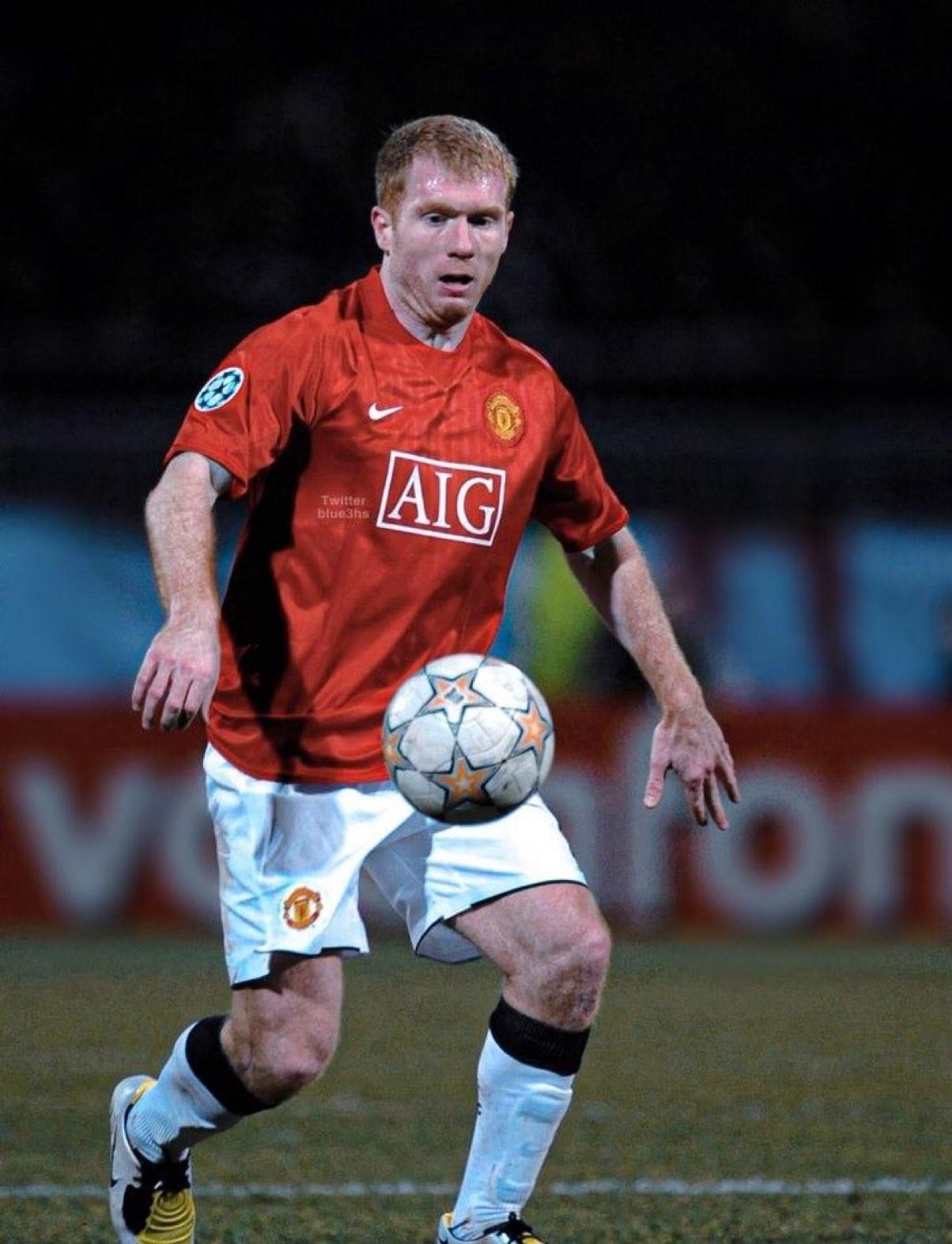 斯科尔斯，英超顶级中场，欧洲一流水平，距离欧洲顶级水平还有差距。