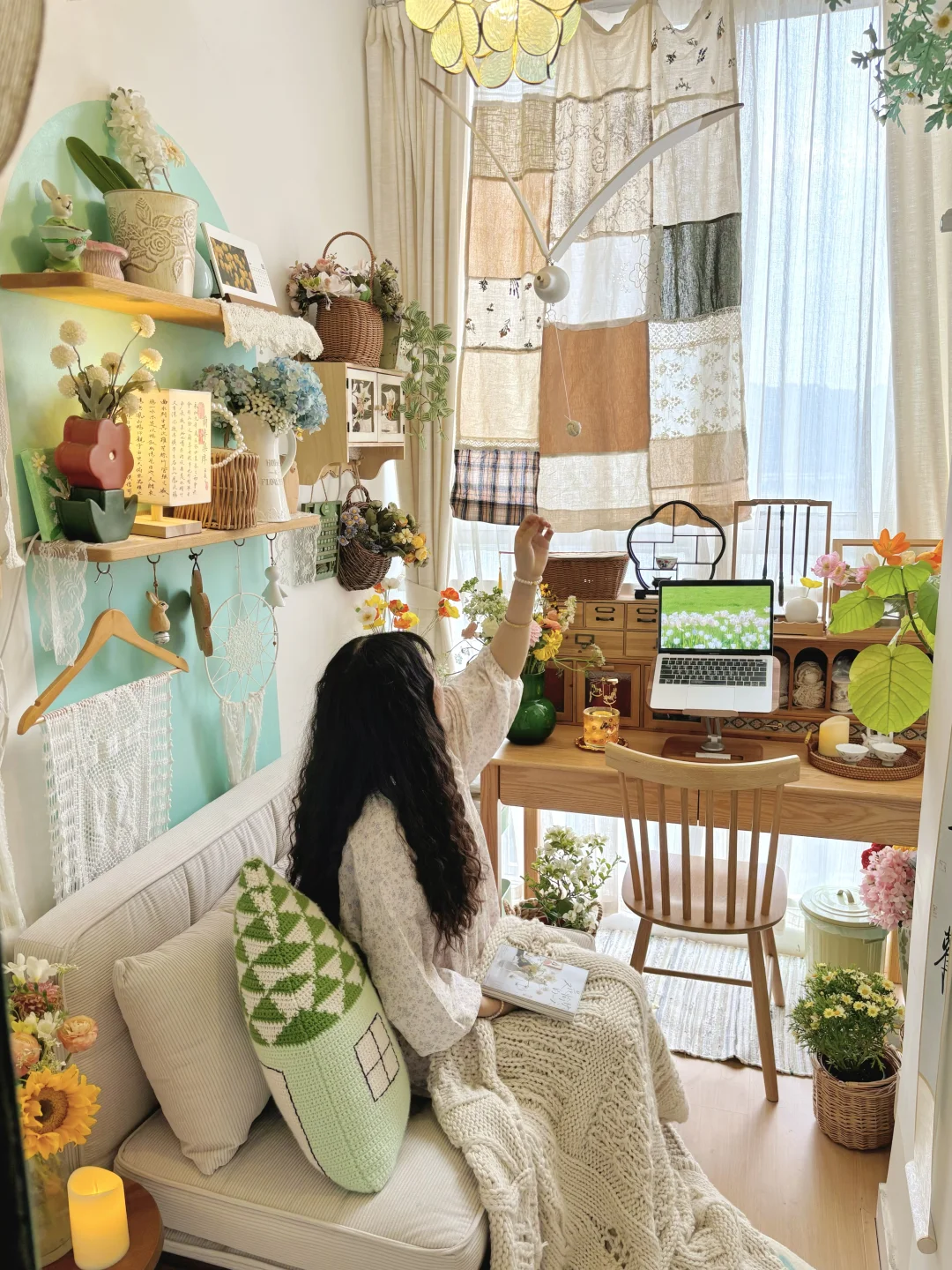 4㎡书房放沙发床🍃 我好像睡在春天里💐🌼🌷