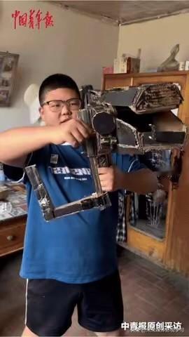 这孩子真是让我服了！甘肃张掖一个13岁男孩，放暑假不刷手机也不疯跑，就宅在家里做