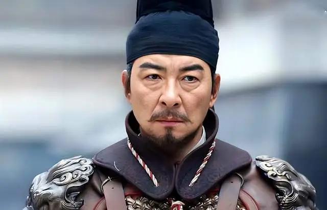 陈仓战场上，一支利箭直接扎进了他的左眼。换谁都得往后撤吧？这哥们儿不，他一把拔出