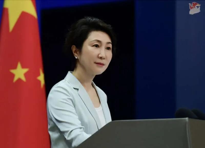 特朗普访华前夕，美国这几天跟打了鸡血似的，三招齐出，招招冲中国来。第一招：F
