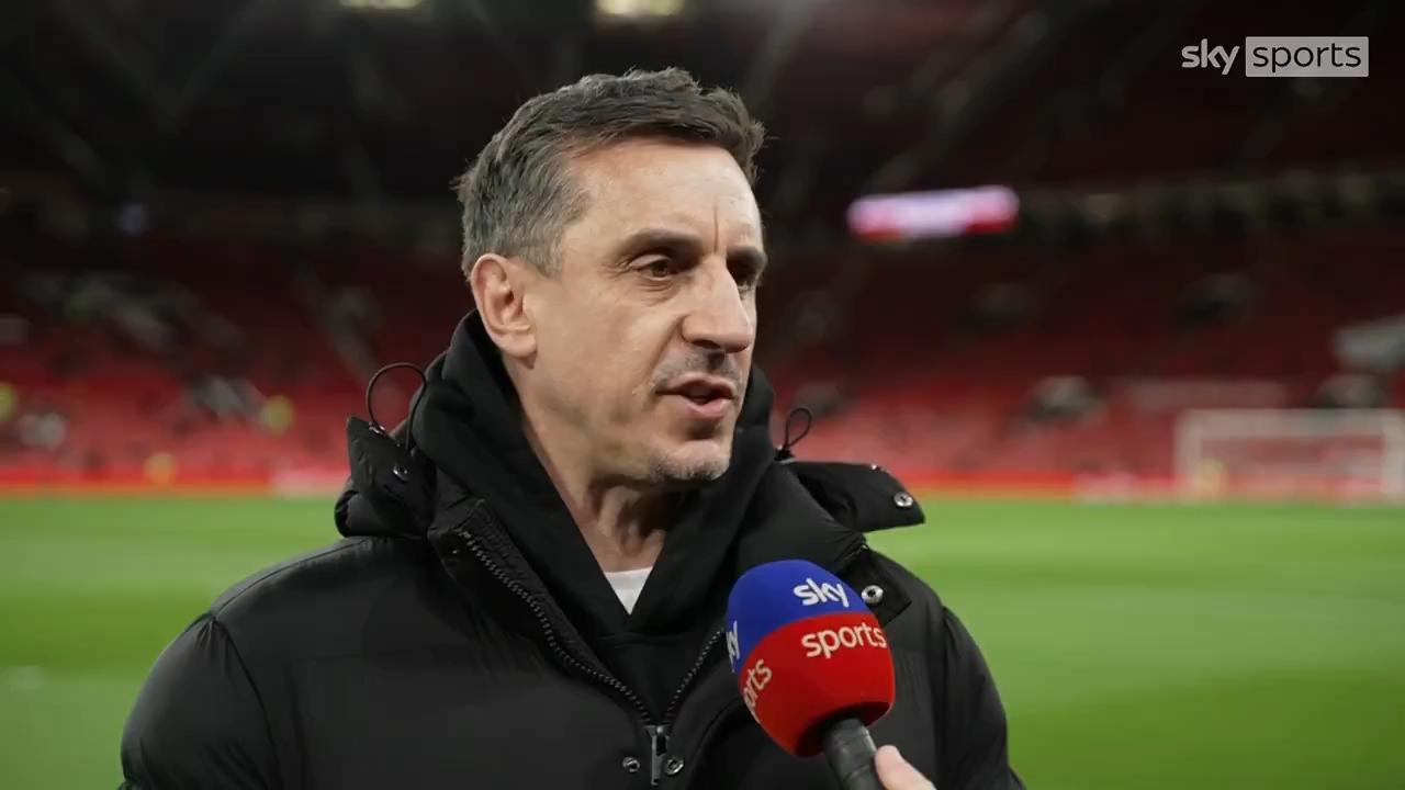 【内维尔抨击阿莫林】曼联主场0-1输给十人埃弗顿的赛后，内维尔批评了阿莫林的战术