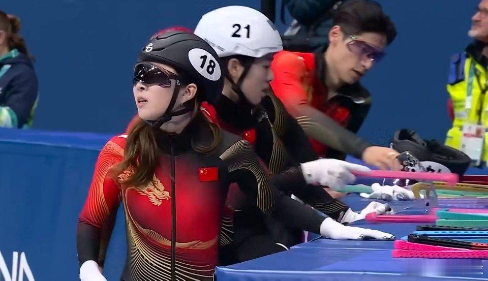 有些可惜啊，开局咱们一路领先的，后面不知道怎么速度一下子降下来了，太戏剧性了最终