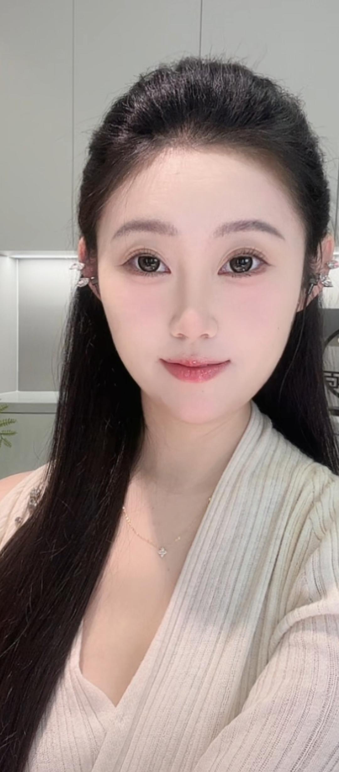 玉颜如花，岁月静好。(美无所不在)