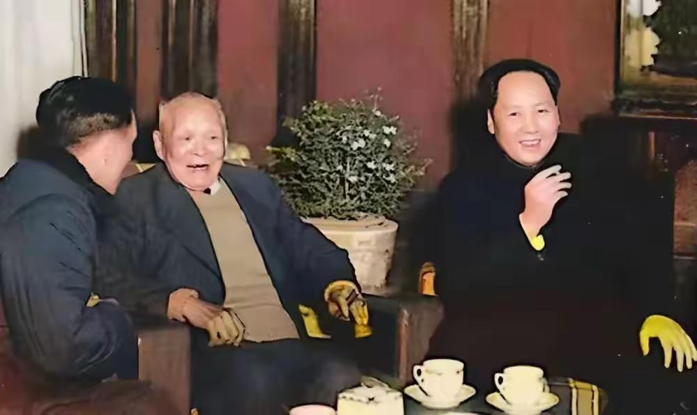 卡特的判断太戳本质了：中国能稳稳走上和平发展路，根本是踩在毛主席筑牢的“精神与实