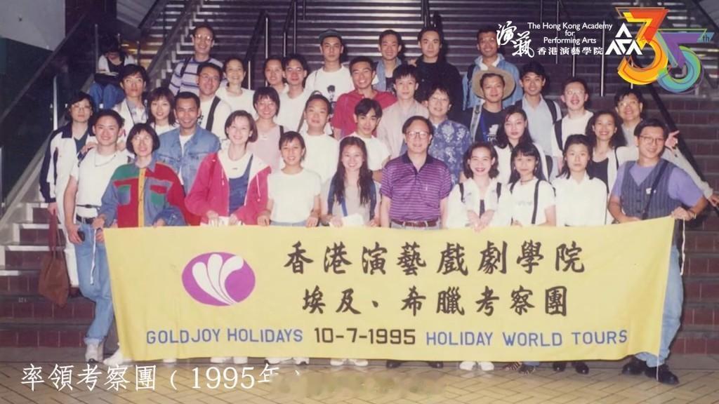 星岛：钟景辉睡梦中离世享年89岁侄儿发文讣告筹备后事致谢各界关心陪伴钟景辉被业